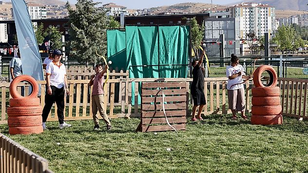 Bağlamadan Geleneksel Sporlara: Festivalde Kültür ve Sanat Buluştu