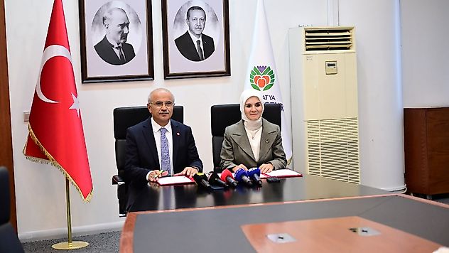 Bakan Göktaş ve Başkan Er'den Engelsiz Yaşam İçin Güç Birliği