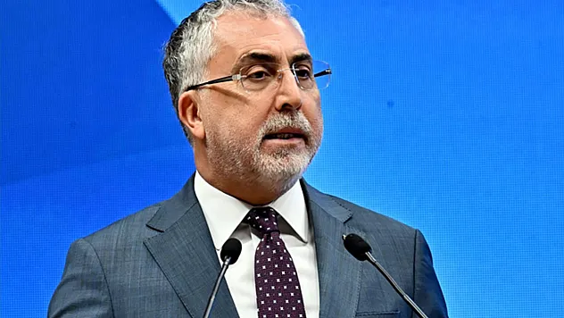 Bakan Işıkhan'dan engelli ve eski hükümlüler için hibe desteği açıklaması