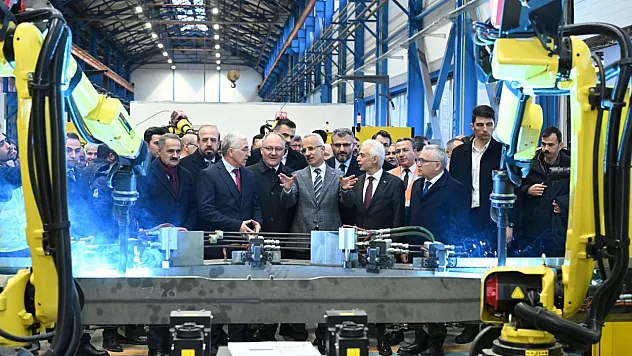 Bakan Uraloğlu'ndan İmamoğlu'na Cevap: Milletimize Hizmet Etmek İçin Gerekirse İşçi De Oluruz Hamal Da