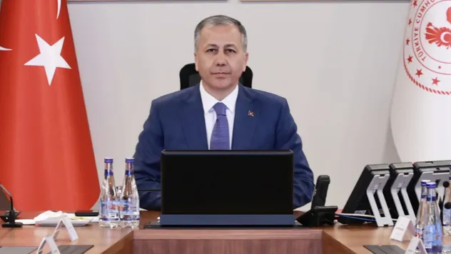 Bakan Yerlikaya'dan Kütahya'daki depreme ilişkin açıklama