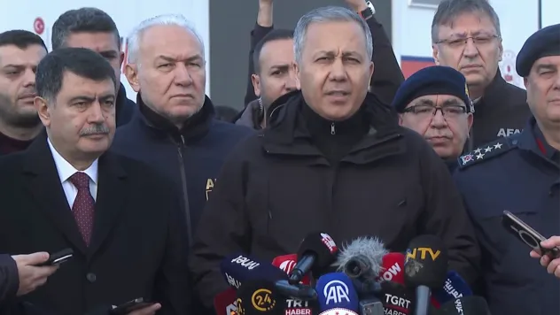 Bakan Yerlikaya: Kara kutu ve ses kayıt cihazı bulundu