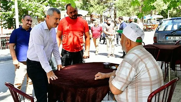 Başkan Çınar, Gündüzbey Ve Banazı'da Esnaflarla Biraraya Geldi, Talepleri Dinledi