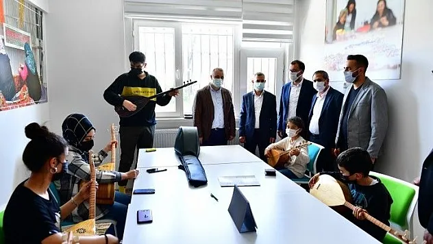 Başkan Çınar, Kiltepe Meslek Edindirme Merkezinde Ki Kursiyerlerle Biraraya Geldi