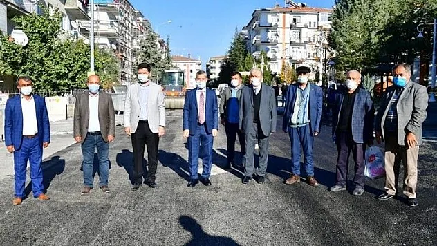 Başkan Çınar, Şeyhbayram Mahallesindeki Dönüşüm Yatırımlarını İnceledi