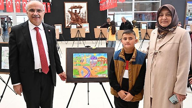 Başkan Er, 'Akıllı ve sıfır atık şehirler' temalı resim yarışmasının ödül törenine katıldı