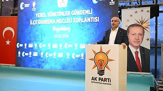 Başkan Er: 'Sadece Yaraları Sarmıyoruz, Geleceği Kuruyoruz'
