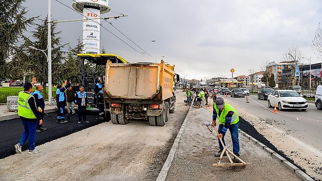 Başkan Er 'Ulaşımla İlgili Sıkıntıları Ortadan Kaldırıyoruz'