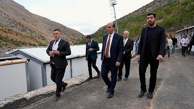 Başkan Geçit, Hayvan Bakımevi Ve Doğal Yaşam Alanını İnceledi