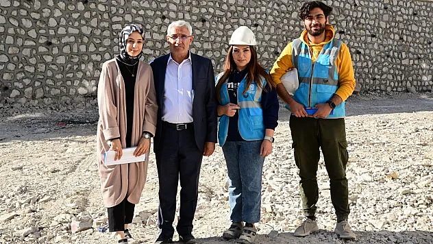 Başkan Güder: Aralık Ayında Battalgazi'de 726 Deprem Konutunun Teslimi Yapılacak