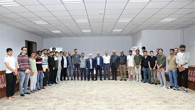 Başkan Güder'den Öğrencilere Altın Öğütler