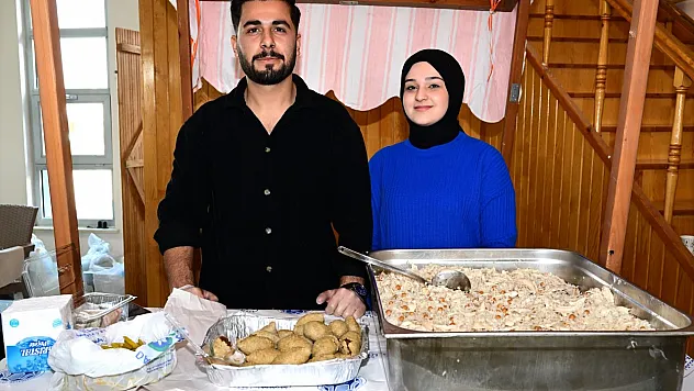 Başkan Güder Engelsiz Yaşam Merkezi'nde Düzenlenen Kermese Katıldı