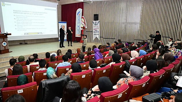 Başkan Güder KPSS Tekrar Kampının Son Dersine Katıldı