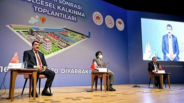 Başkan Gürkan, Diyarbakır'daki Belediyeler Birliği Toplantısına Katıldı:
