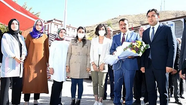 Başkan Gürkan Kuluncak İlçesini Ziyaret Etti