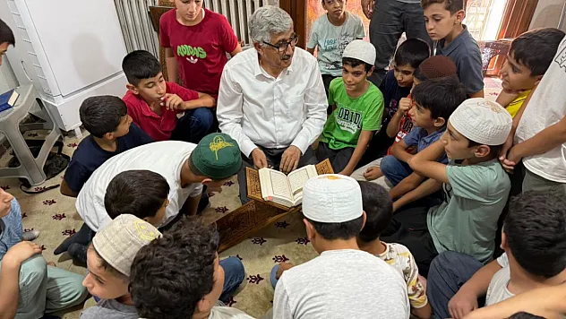 Başkan Hallaç: 'Manevi yönden güçlü nesiller en büyük temennimizdir'