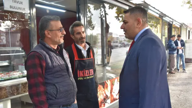 Başkan Sadıkoğlu, Çatyol konteyner'lardaki  esnafları ziyaret etti.