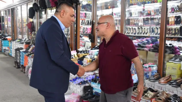 Başkan Sadıkoğlu: 'Esnafımız 21 metrekareye terk edilmiş durumda'