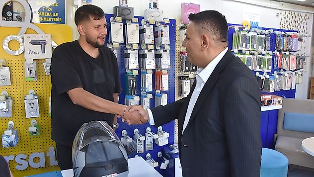 Başkan Sadıkoğlu, işyerine kavuşamayan esnafın sesi oldu