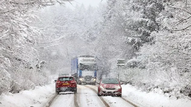 Batı Karadeniz'de Sağanak, Doğu Anadolu'da Kuvvetli Kar Bekleniyor