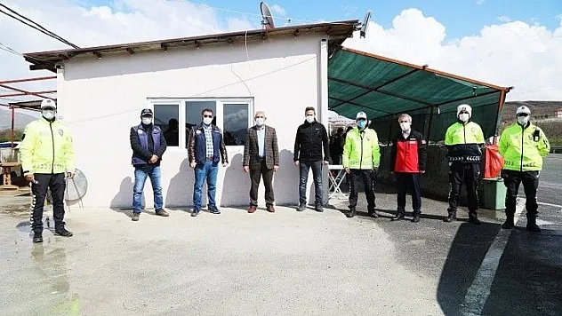 Battalgazi Belediye Başkanı Osman Güder'den Polislere Anlamlı Ziyaret