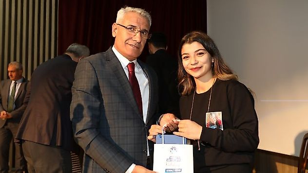 Battalgazi Belediyesi'nden Unutulmaz 24 Kasım Öğretmenler Günü Kutlaması