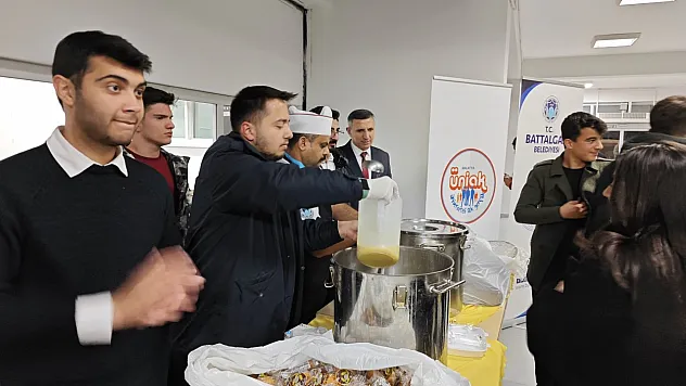 Battalgazi Belediyesi'nden Vize Haftasında Öğrencilere Sıcak Çorba İkramı