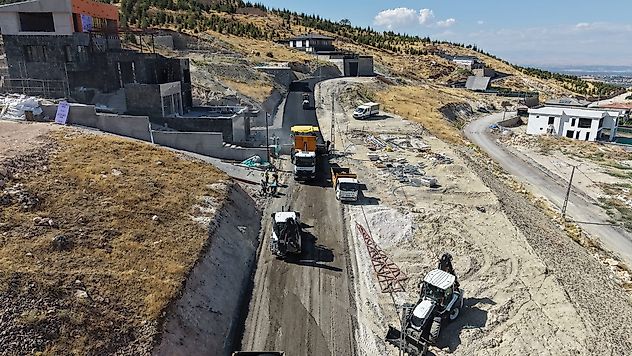 Battalgazi'de 9 Kilometrelik Yola İkinci Kat Asfalt