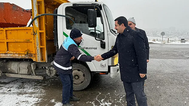 Battalgazi'de Kar Teyakkuzu: 104 Mahallede Kesintisiz Mesai