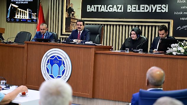Battalgazi'de Yatırım Atağı: Taşkın Devam Eden Projeleri Tek Tek Açıkladı