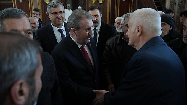 BBP Lideri Destici, Kernek'te Cemaatle Buluştu