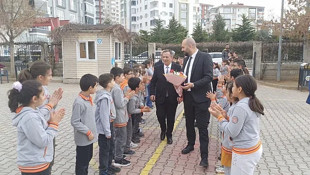 Begüm Kartal İlkokulu Satrançta İl Birincisi Oldu!