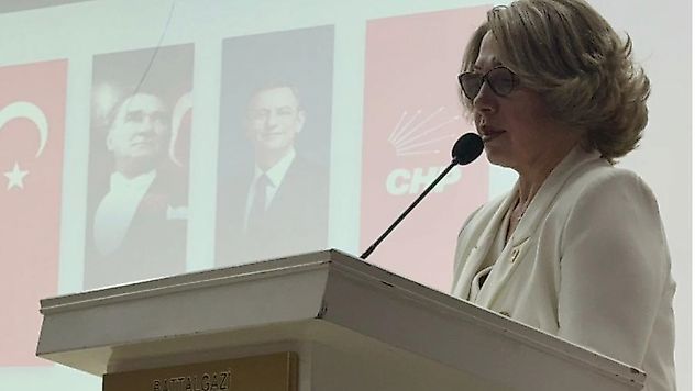 'Belediyeler halkındır': CHP Kadın Kolları'ndan 3 Nisan mesajı