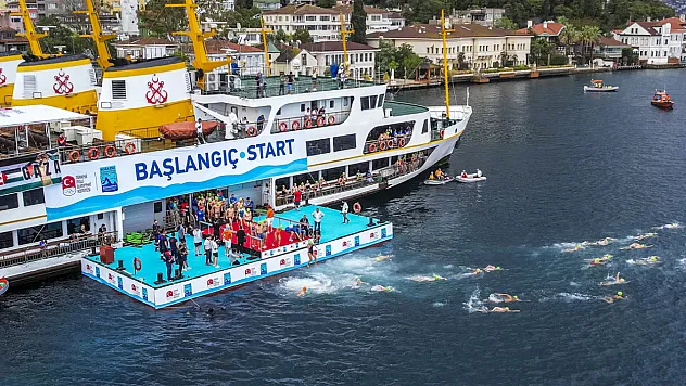 Boğaziçi Kıtalararası Yüzme Yarışı'na katılan Rus yüzücü kayboldu