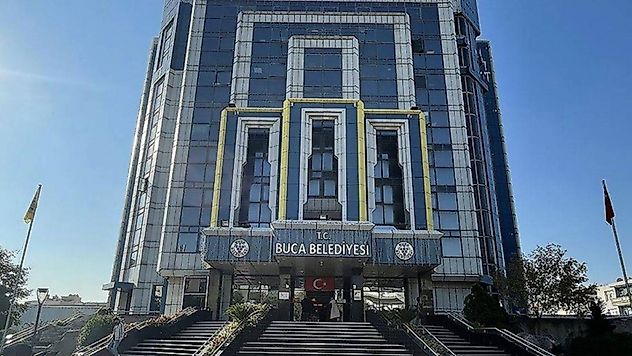 Buca Belediyesi soruşturmasında gözaltılar