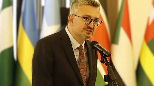 Burhanettin Duran'dan Kıbrıs mesajı