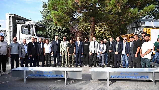 Büyükşehir Belediyesinden Üreticilere Yaklaşık Bin Adet Sıvat Desteği