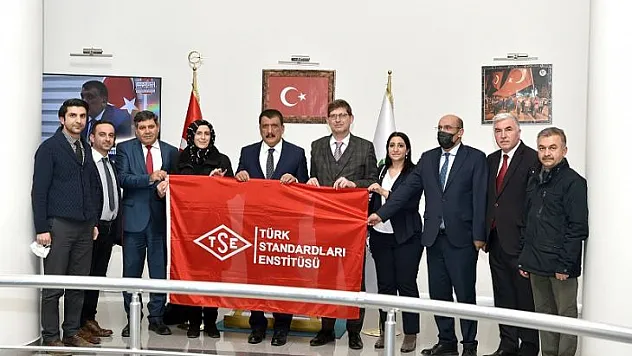 Büyükşehir Belediyesine bir belgede hayvan barınağından dolayı geldi