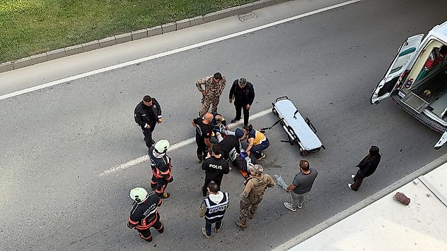 Çevreyolu Alt Geçidi'nde korkunç olay: 16 yaşındaki genç kendini aşağı bıraktı
