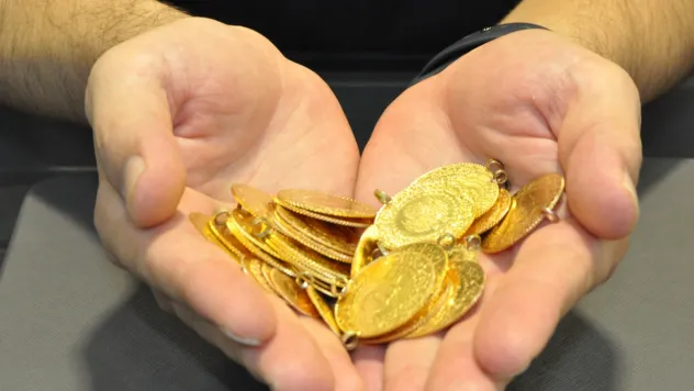 Çeyrek, gram ve cumhuriyet altını kaç lira oldu?