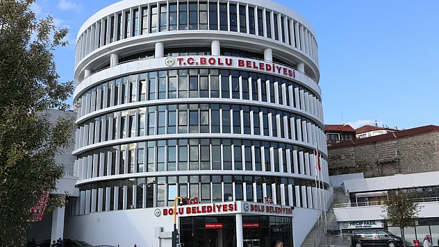 CHP'li Bolu Belediyesi'ne 'zimmet' ve 'kara para aklama' operasyonu: 10 gözaltı