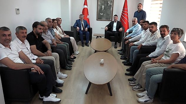 CHP Malatya'da Gerilim Sürüyor: 3 İlçe Başkanı Görevden Alındı