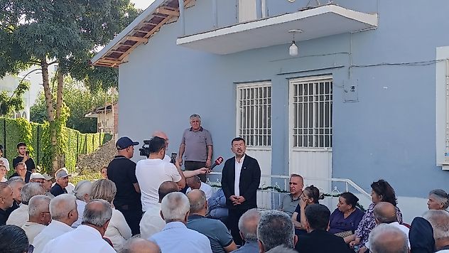 CHP Malatya'da Görevden Alınan Yönetimden İlk Toplantı