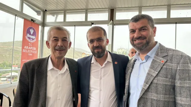 Cömertoğlu muhtarlar ile bir araya geldi