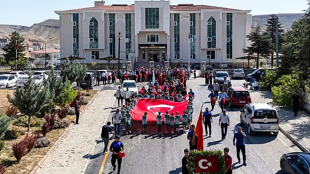 Darende'de Zengibar Karakucak Güreş ve Kültür Festivali başladı