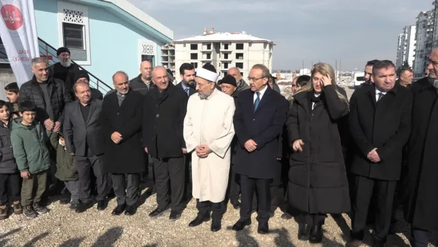 Deprem Sonrası Dayanışmanın Sembolü: Kubbetü's Sahra Camisi Açıldı