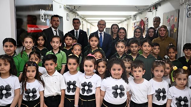 Deprem Sonrası Yeniden İnşa Sürecinde Eğitime Büyük Yatırım