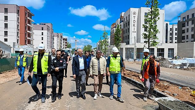 Deprem Sonrası Yenilenen Fuzuli Caddesi Hizmete Girdi