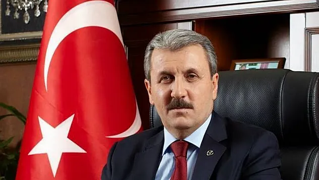 Destici: 'Şeriat, İslam ve Adalet Demektir İnançlarımız Hafife Alınamaz'