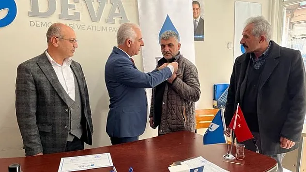 Deva Partisinden Hekimhan'a çıkartma